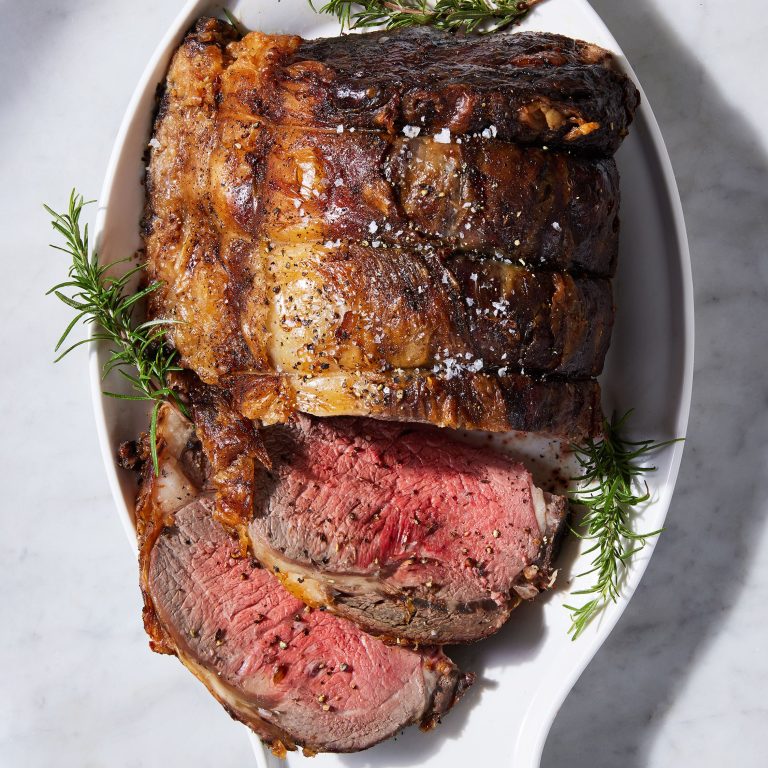 Master The Art Of Cooking A Perfect 8 Lb Prime Rib - The Lucky Penny ...